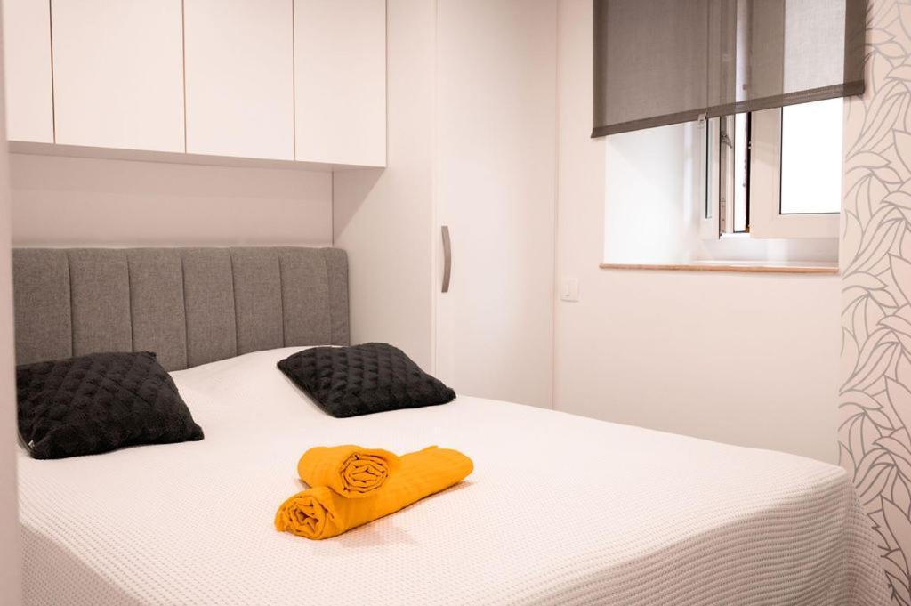 Epi - Edina Prava Izbira Appartement Izola Buitenkant foto
